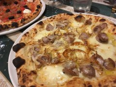 Pizza at Massimottavio, Eifukuchō