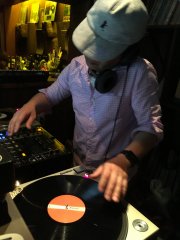 DJ 郷 / DJ Gō
