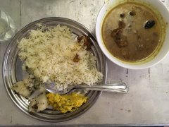 Mutton curry at Tapir