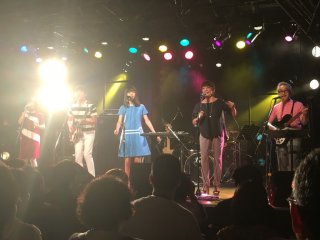 SOLEIL feat. Iria (Juicy Fruits) @ Rock Joint GB