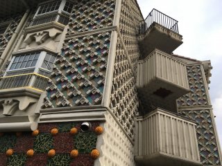 Architecture by Von Jour Caux ("Japanese Gaudi")