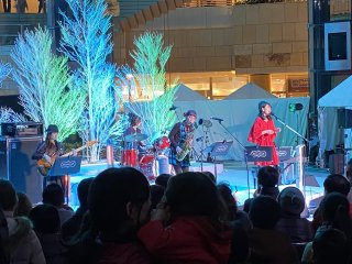 Tawoyame Special Combo with Reina NOSA, Christmas concert @ Roppongi Hills Arena